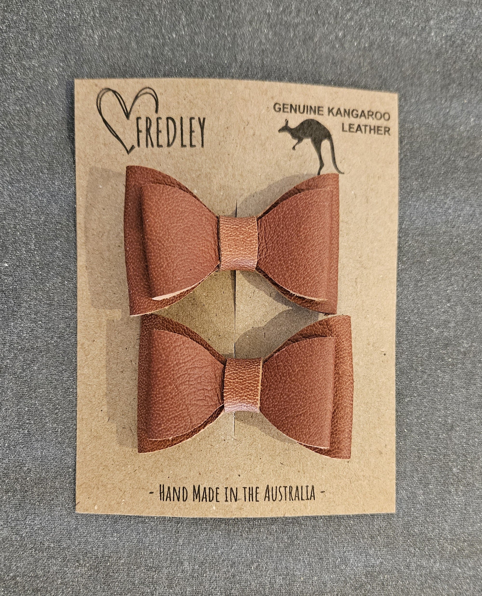 Fredley Leather Bow Clip Set Tan