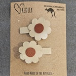 Fredley Leather Flower Clip Set Cream/Tan (Nena Registry)