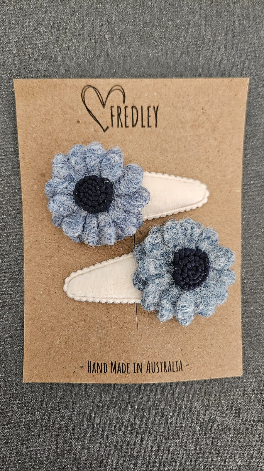 Fredley Blue/Cream Flower Clips