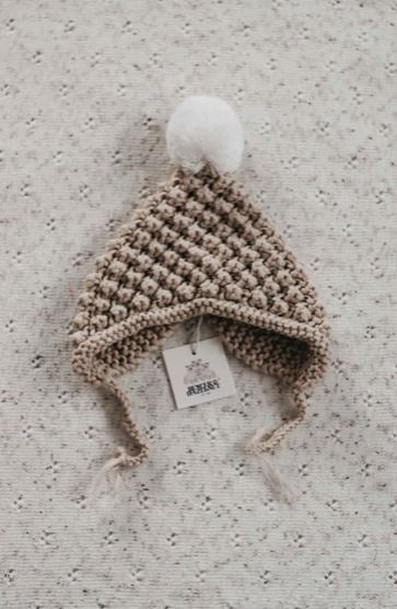 Bencer & Hazelnut Pompom Knit Bonnet Oatmeal