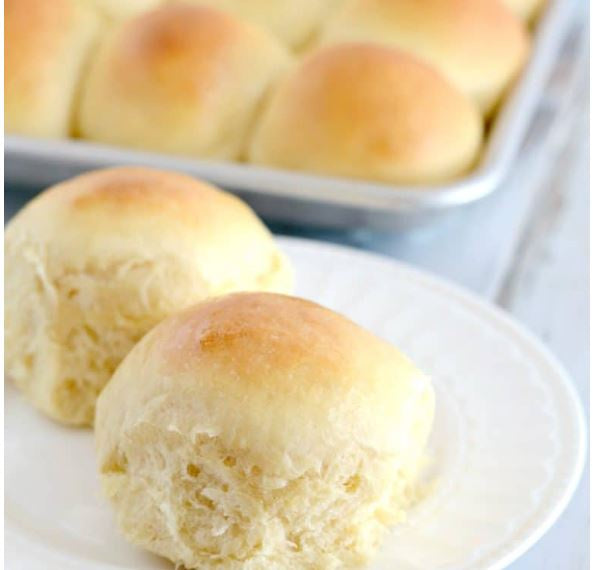 White Dinner Rolls 12pk