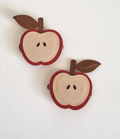 Clips Sliced Apple