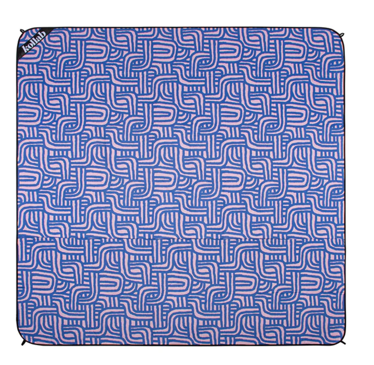 Kollab Picnic Mat Twisted