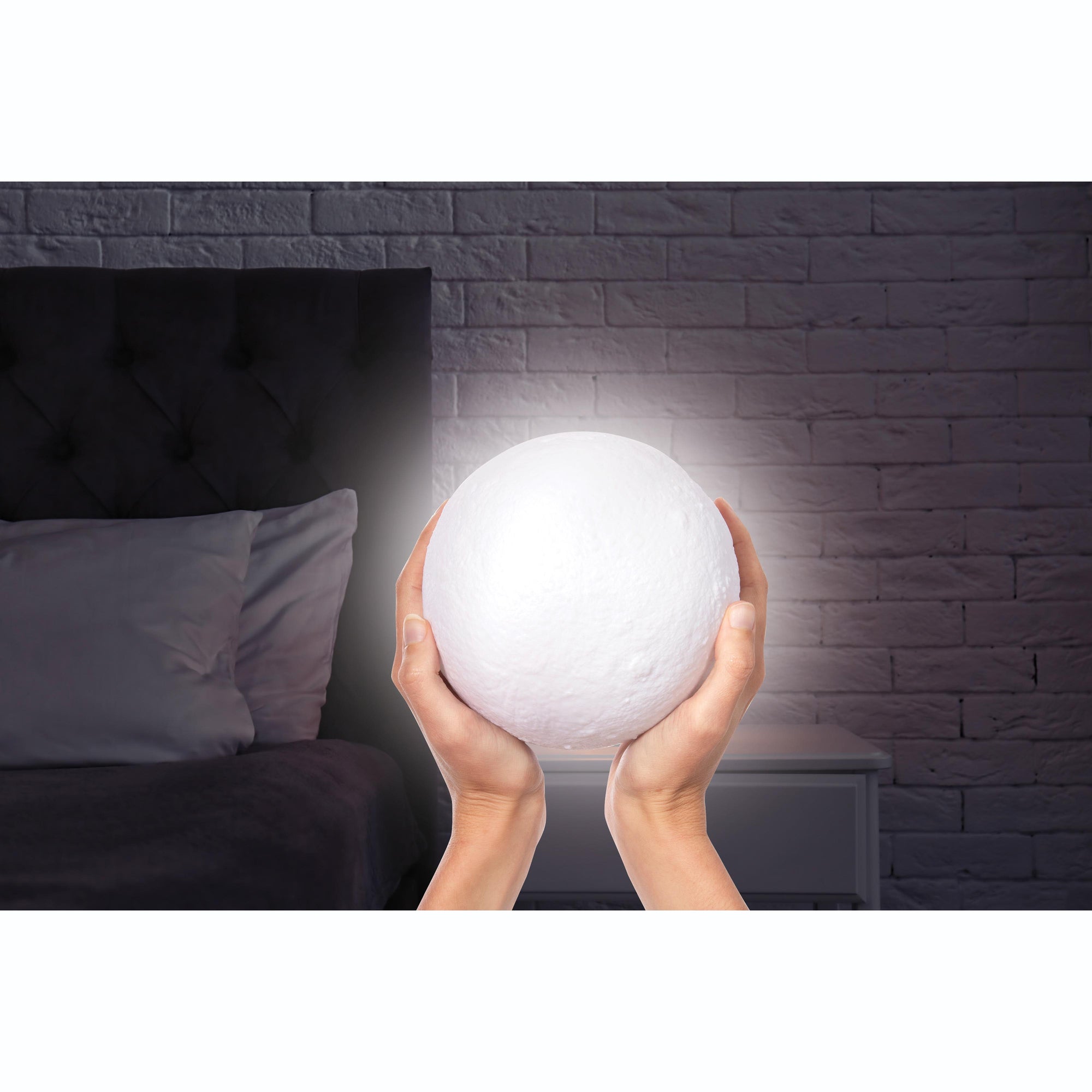 Celestial Moon Light - Colour Changing Light
