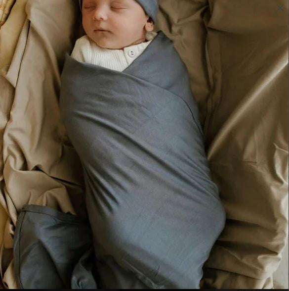 Vixsa River Swaddle